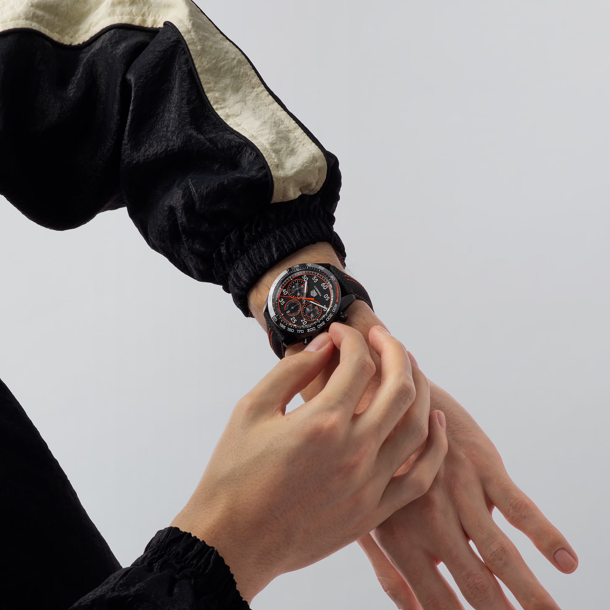 SPECIAL EDITION  TAG Heuer Carrera Chronograph x Porsche Orange Racing
