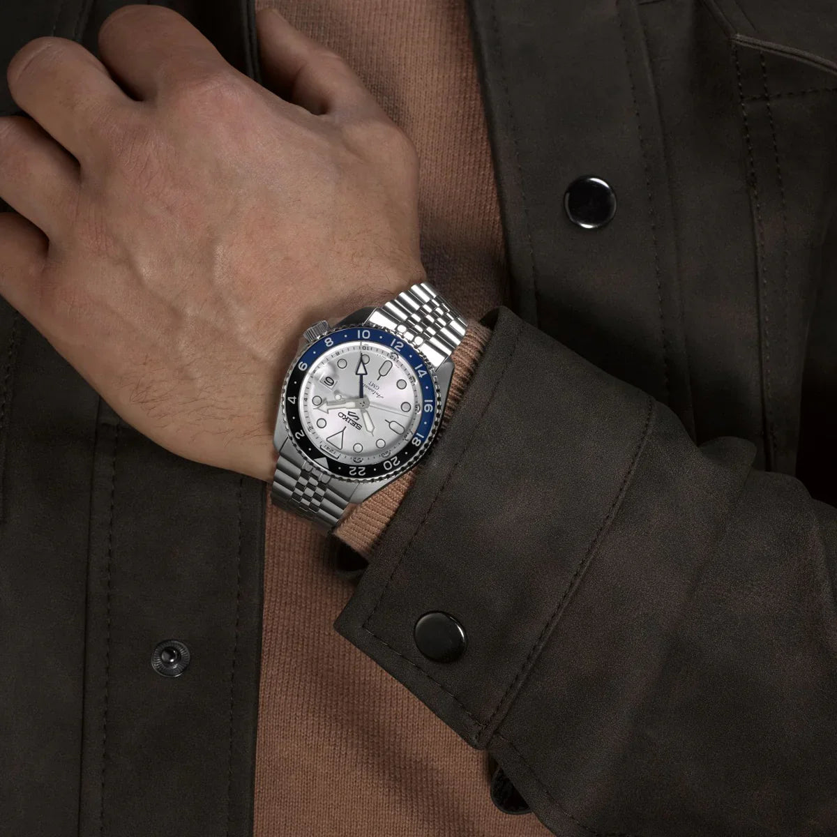 Seiko 5 Sports SKX Auto. GMT - White - Tempus Kronos